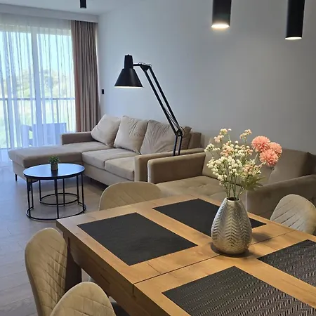 Westin House 113 アパート コウォブジェク